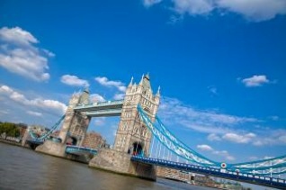 TowerBridgeHDRBrückefreepik